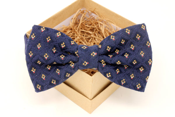 Navy Blue Diamond Pattern Bow Tie