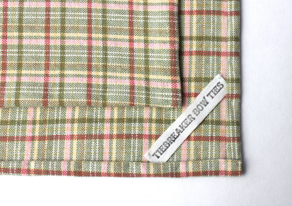 Green Plaid Bow Tie & Pocket Square Gift Set
