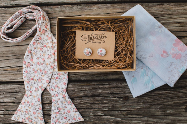 Peachy Pink Ditsy Floral Bow Tie