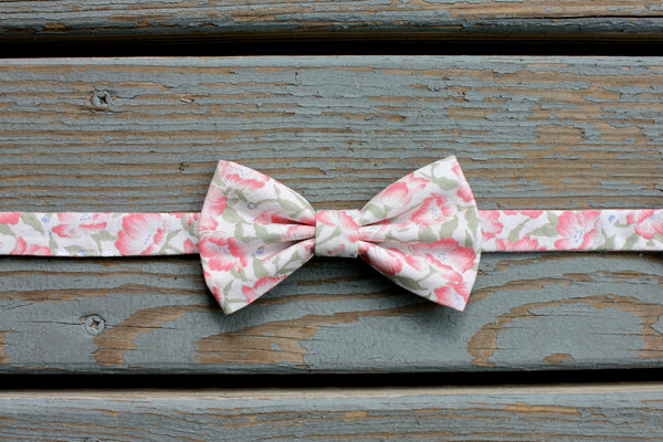 Light Pink & Sage Floral Bow Tie